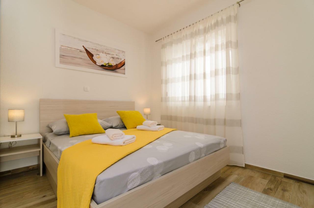 Apartment Petra Zadar Exterior foto